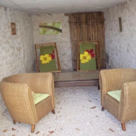 House Fontanes - 6 Pers, 100 M2, 4/3 * Fontanes (Lot)
